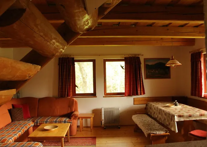 Bully 242/b 샬레 도노발리